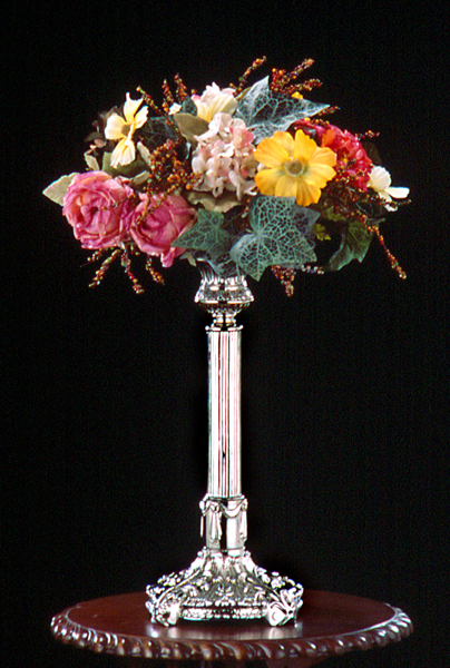 Regency Flower Stand with Nineteen Inches Height