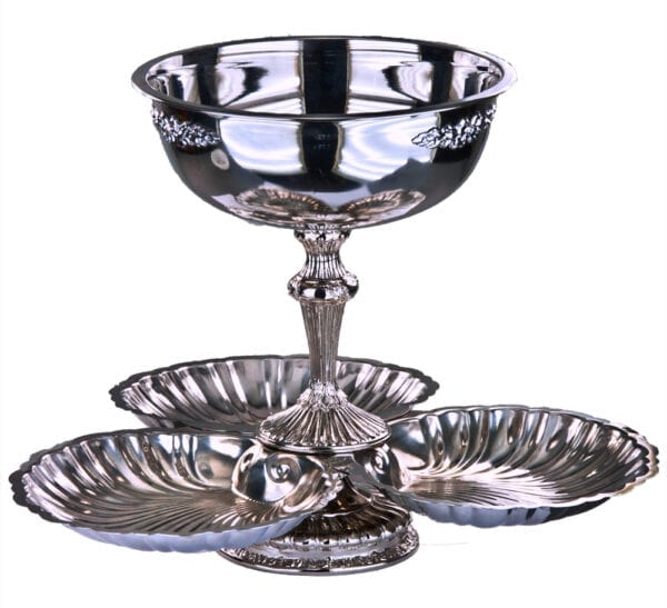 The Camelia Tray Server from Neptune Collection